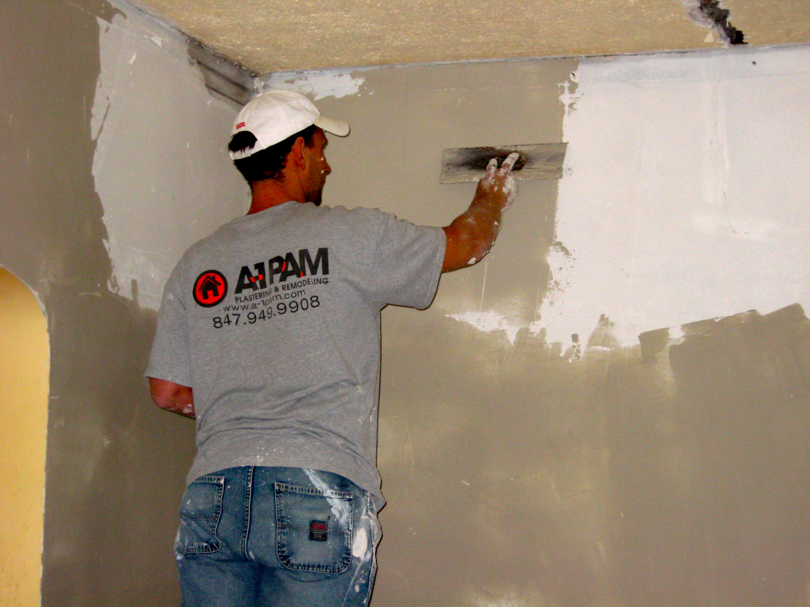 Skim Coating – Chicago's Local Remodeling Experts